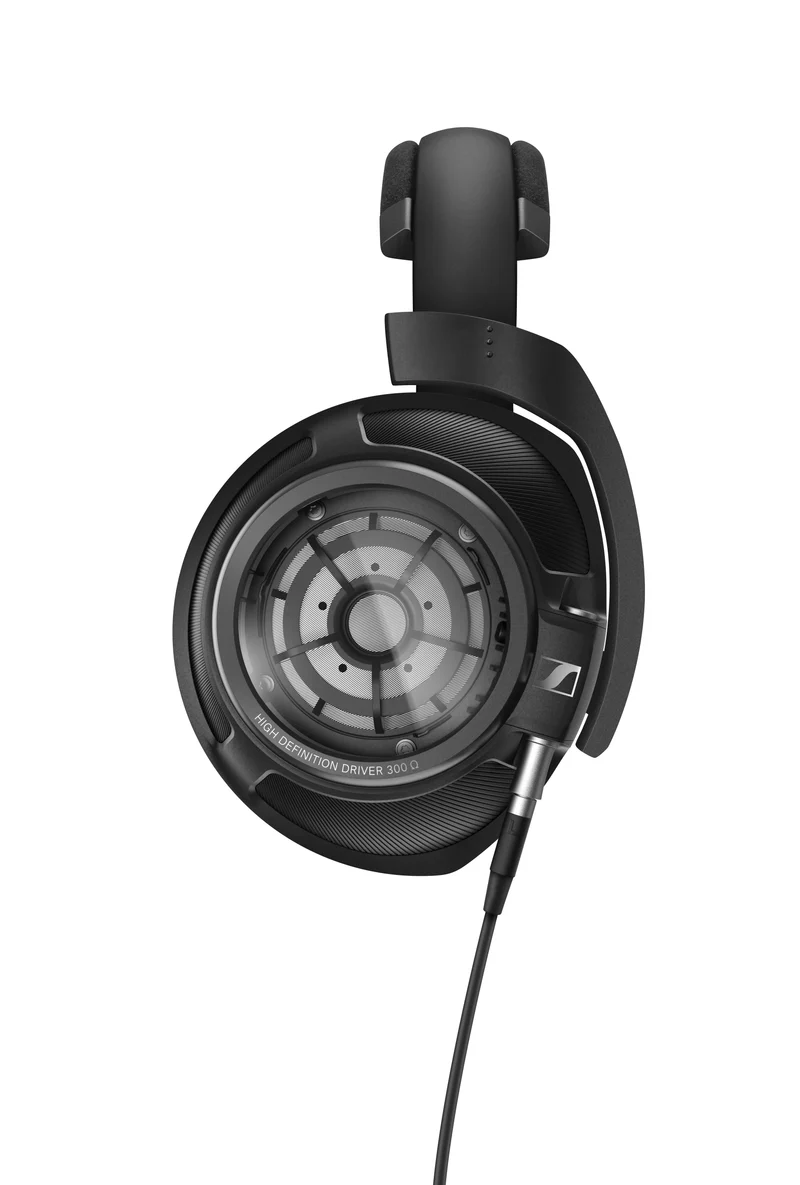 HD 820 - Image 2